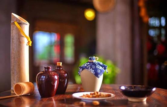 ceaa9cdd2d21d8ffaef1d1551460100