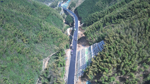 0ee4cdbae756e9655ea38a203a9cb9f