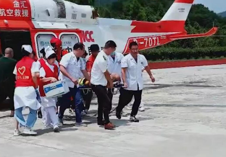 微視頻：直升機馳援 空轉机移80歲高齡病人