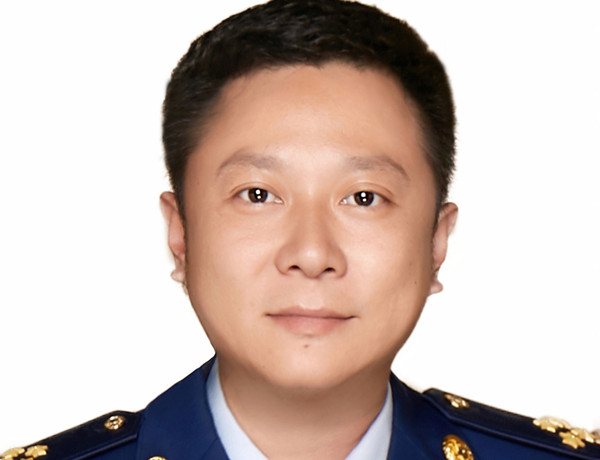 陳陸同志被追授為第八屆全國道德模范