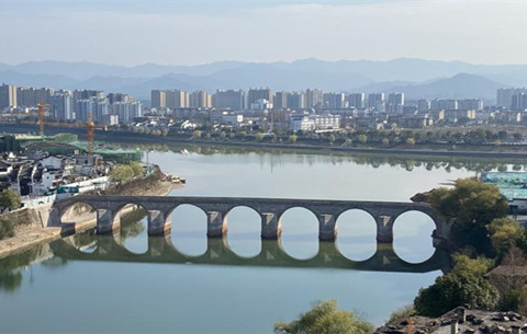 安徽黃山：重“見”鎮海橋