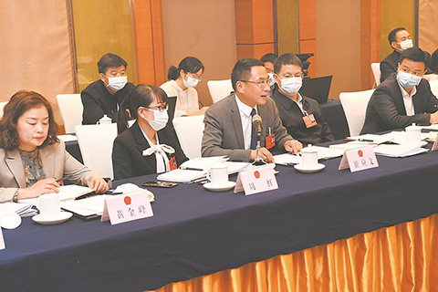 安徽省十三屆人大財政經濟委員會舉行會議